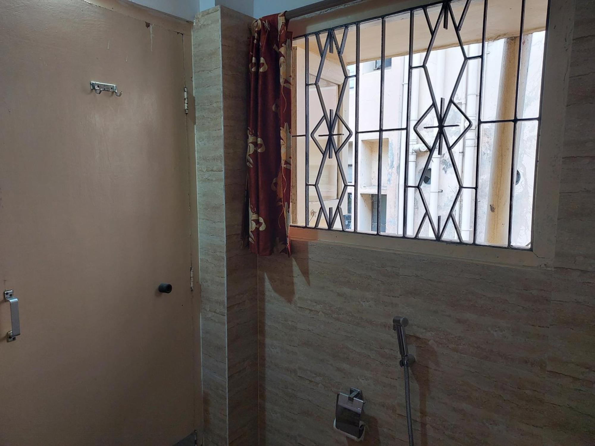 Riverview Guest House Guwahati Exteriör bild