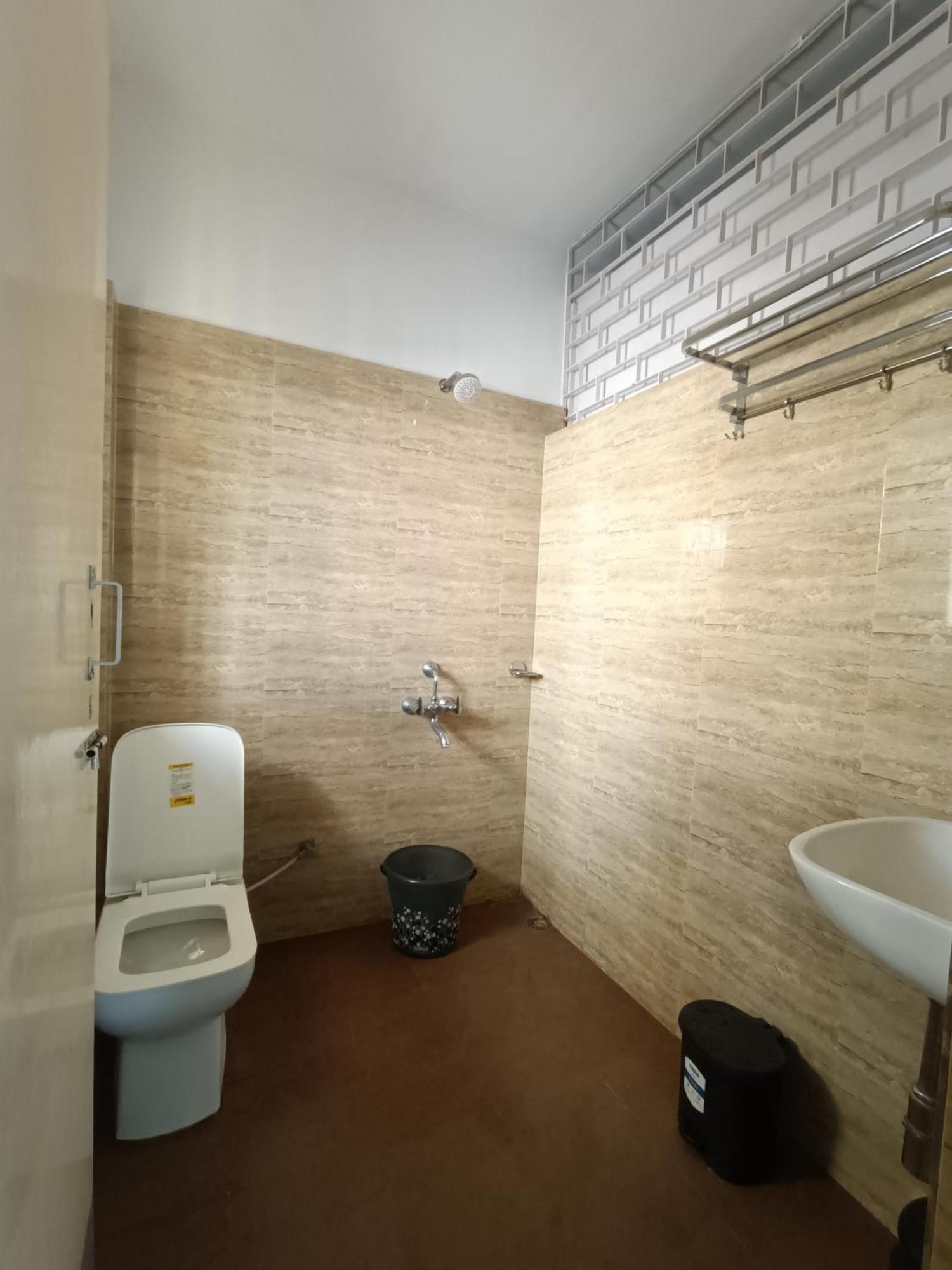 Riverview Guest House Guwahati Exteriör bild